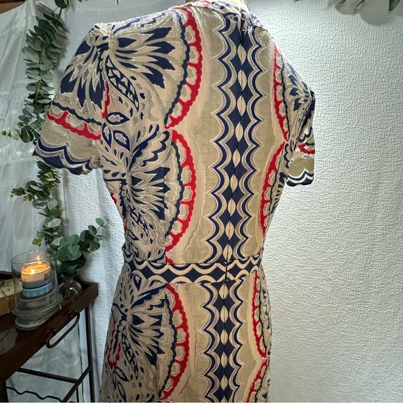 BCBG MaxAzria Cailean Burnout Print Lace Gown - Picture 15 of 16